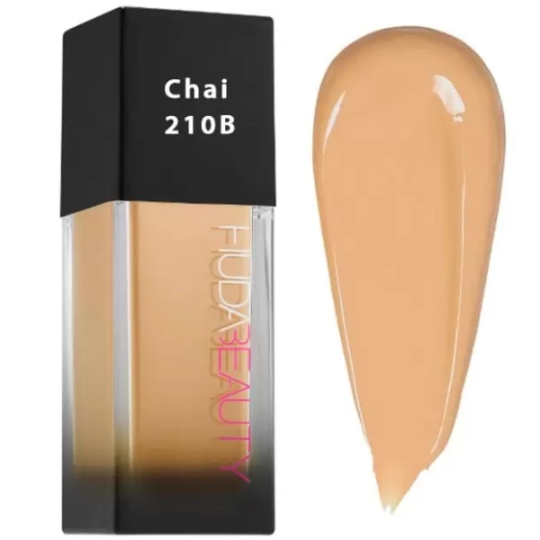 Huda Beauty – 210B “Chai” (Faux Filter Luminous Matte Foundation)